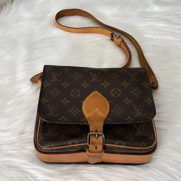 AUTHENTIC LOUIS VUITTON CARTOUCHIERE MM SHOULDER CROSSBODY BAG MONOGRAM 8904SL - Picture 7 of 14